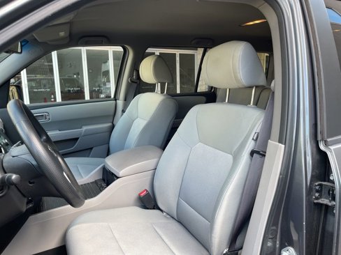Used 2010 Honda Pilot LX image 11