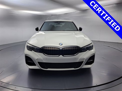Certified 2022 BMW 330i Sedan w/ M Sport Package image 8