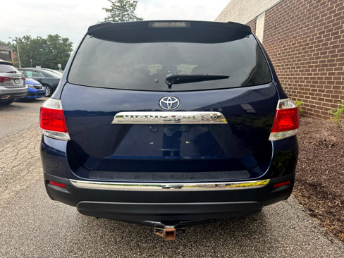 Used 2013 Toyota Highlander SE image 11