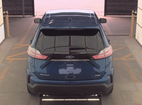Used 2020 Ford Edge SE image 10