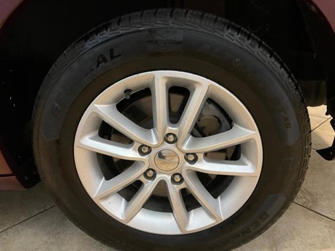 Used 2019 Dodge Grand Caravan SXT image 89