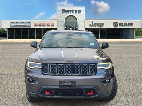 Used 2018 Jeep Grand Cherokee Trailhawk w/ Trailhawk Luxury Group image 5