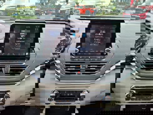 Used 2021 Nissan Altima 2.5 SV image 10