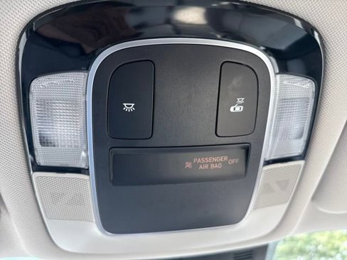 Certified 2023 Hyundai Sonata SE w/ Preferred Accessory Package image 26
