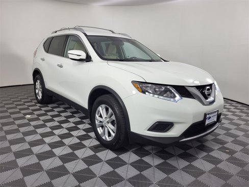 Used 2016 Nissan Rogue SV image 33