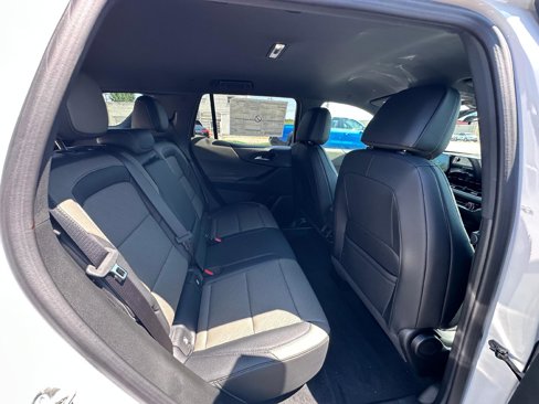 New 2026 Chevrolet Equinox LT w/ Convenience Package II image 26