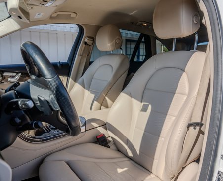 Used 2019 Mercedes-Benz GLC 300 image 25