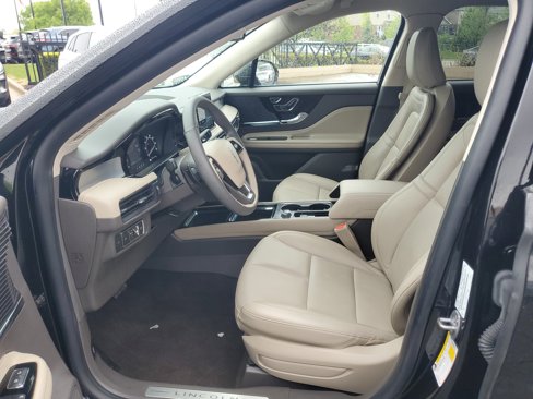 Certified 2022 Lincoln Corsair AWD w/ Equipment Group 101A image 12