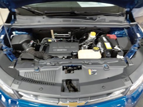 Certified 2020 Chevrolet Trax LT w/ LT Convenience Package image 37