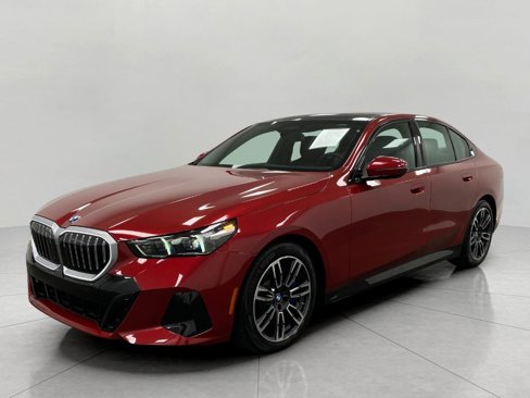 Certified 2024 BMW 540i xDrive w/ Executive Package image 9