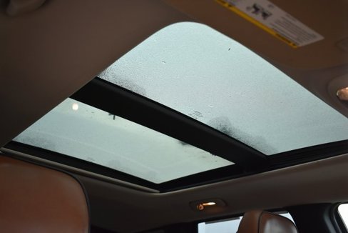 Used 2012 Jeep Grand Cherokee Overland Summit image 41