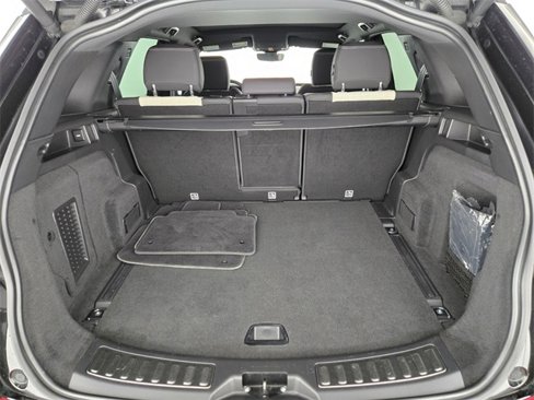 Used 2022 Land Rover Discovery Sport S R-Dynamic image 14