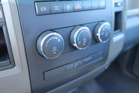 Used 2012 RAM 2500 ST w/ Chrome Appearance Group image 22
