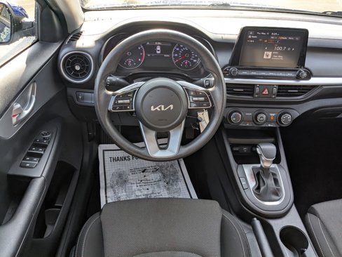 Used 2023 Kia Forte LXS image 27