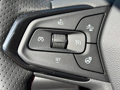 New 2025 Chevrolet Trax RS w/ Driver Confidence Package image 14