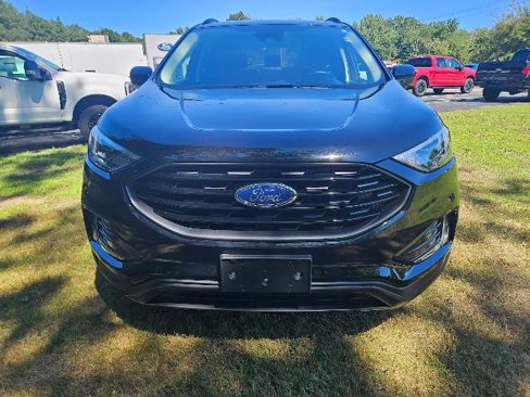 Certified 2022 Ford Edge SEL w/ Sport Appearance Package image 2
