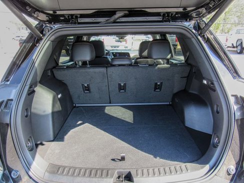 New 2025 Chevrolet Equinox ACTIV image 9
