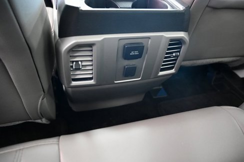 Used 2015 Ford F150 Lariat image 30
