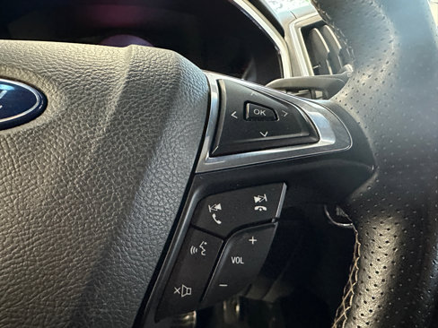 Used 2019 Ford Edge ST w/ Convenience Package image 35