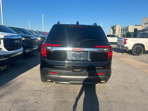 Used 2022 GMC Acadia AT4 w/ Technology Package image 6