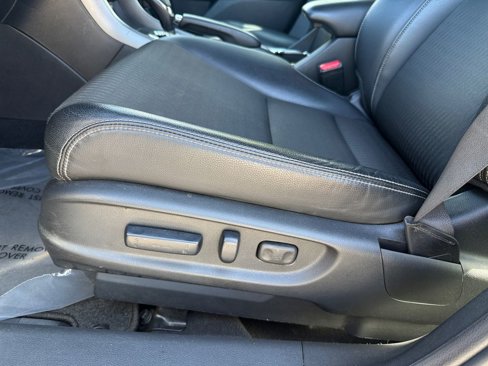 Used 2017 Honda Accord Sport image 17