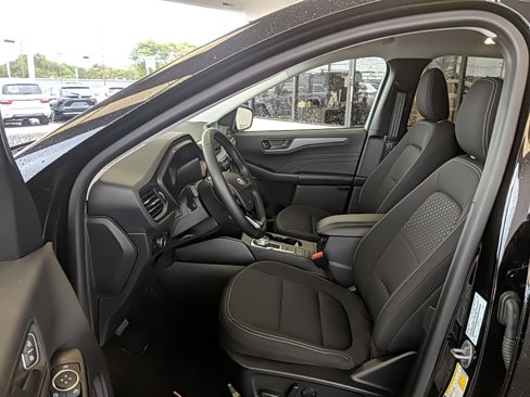 Certified 2024 Ford Escape Active image 10
