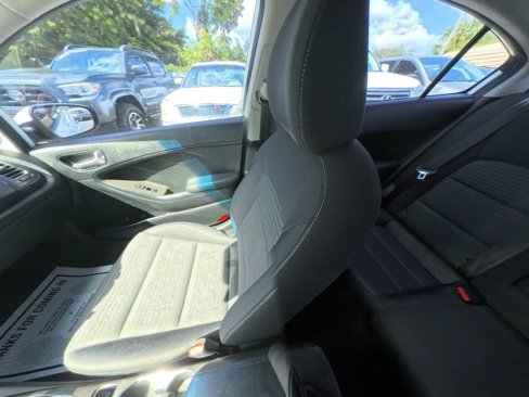 Used 2018 Kia Forte LX w/ LX Popular Package image 25