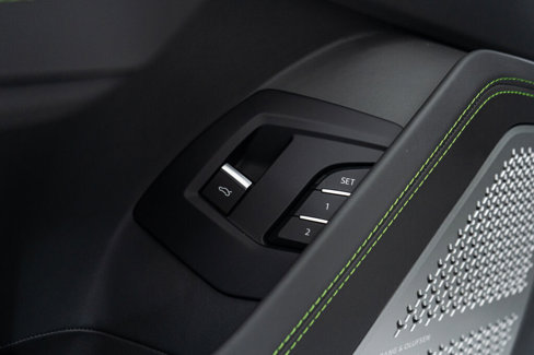 Used 2022 Lamborghini Urus image 15