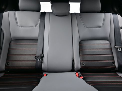 Used 2023 Nissan Kicks SR image 16