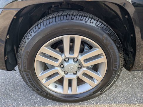 Used 2011 Toyota 4Runner SR5 image 11