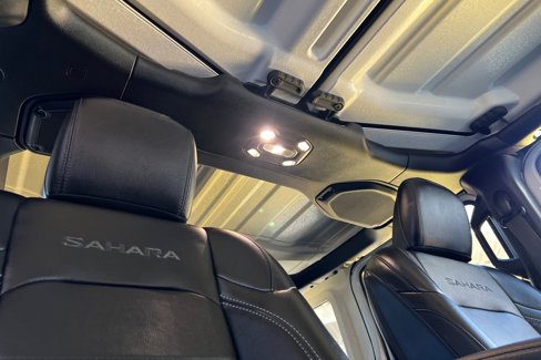 Used 2022 Jeep Wrangler Unlimited Sahara image 17
