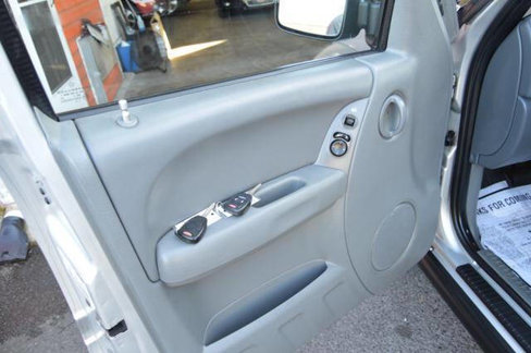 Used 2005 Jeep Liberty Renegade image 49