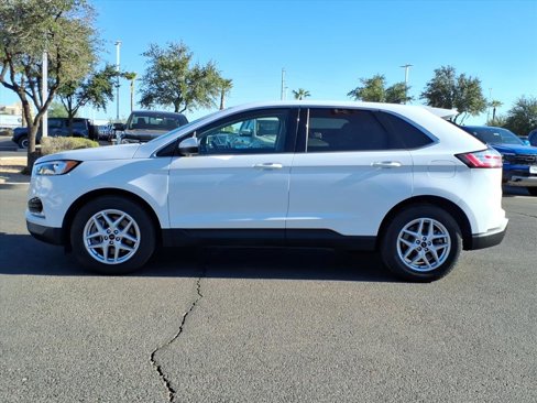Used 2024 Ford Edge SEL image 2