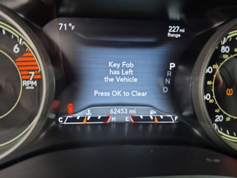 Used 2023 Jeep Cherokee Altitude Lux image 30
