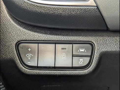 Used 2022 Kia Seltos LX image 13