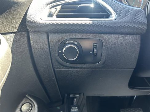 Certified 2016 Chevrolet Cruze LS image 24