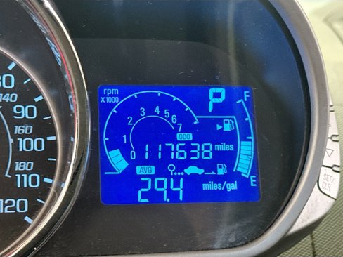 Used 2014 Chevrolet Spark LT image 8