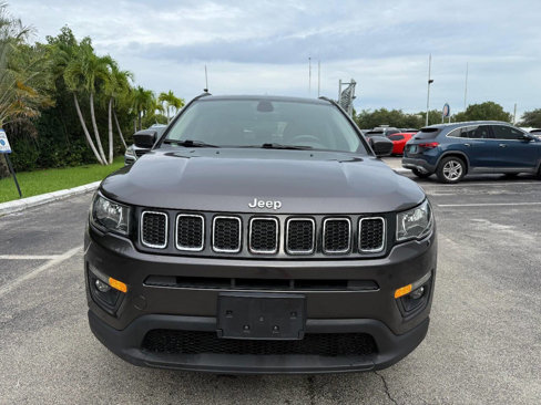 Used 2018 Jeep Compass Latitude w/ Popular Equipment Group image 4