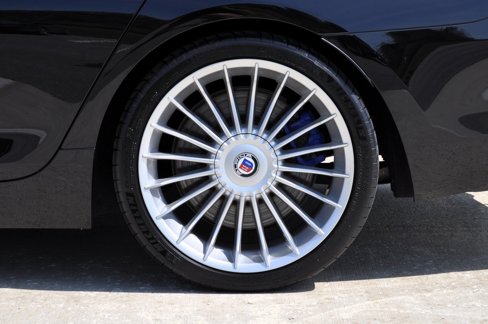 Used 2018 BMW ALPINA B6 xDrive Gran Coupe w/ Executive Package image 11