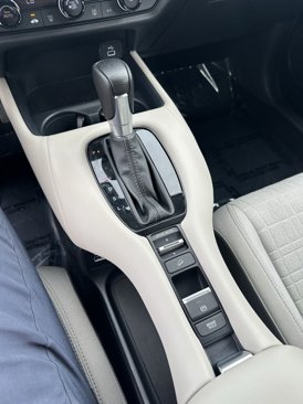 Used 2023 Honda HR-V LX image 13
