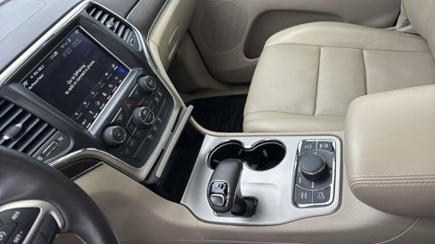 Used 2015 Jeep Grand Cherokee Overland image 21