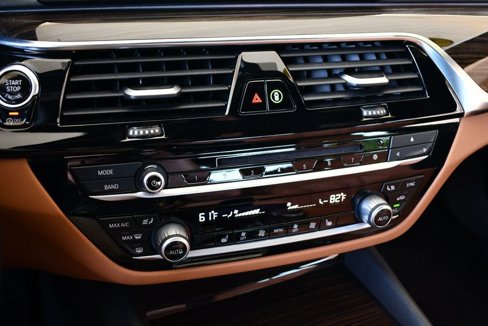 Used 2018 BMW 530i xDrive image 59