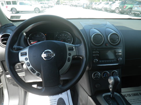 Used 2012 Nissan Rogue SV image 19