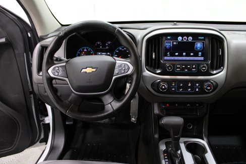 Used 2015 Chevrolet Colorado LT w/ LT Convenience Package image 2