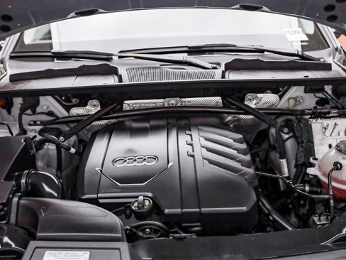 Used 2022 Audi Q5 2.0T Premium w/ Convenience Package image 29