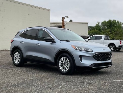 Used 2022 Ford Escape SE image 8