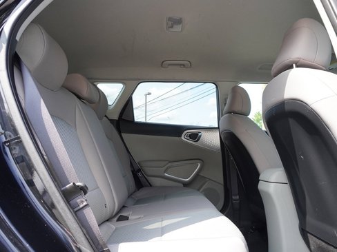 Used 2022 Kia Soul LX image 32