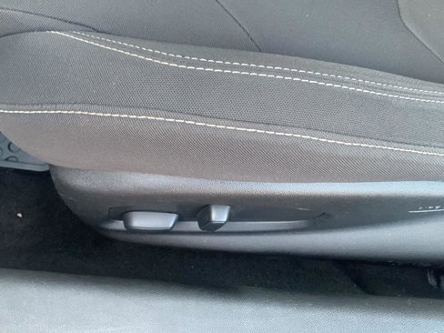 Used 2017 Chevrolet Camaro LT image 15