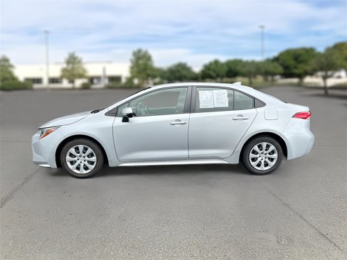 Used 2020 Toyota Corolla LE image 28