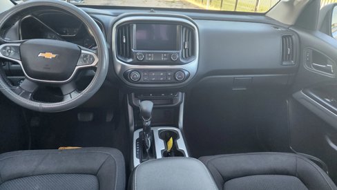 Used 2022 Chevrolet Colorado LT w/ LT Convenience Package image 17